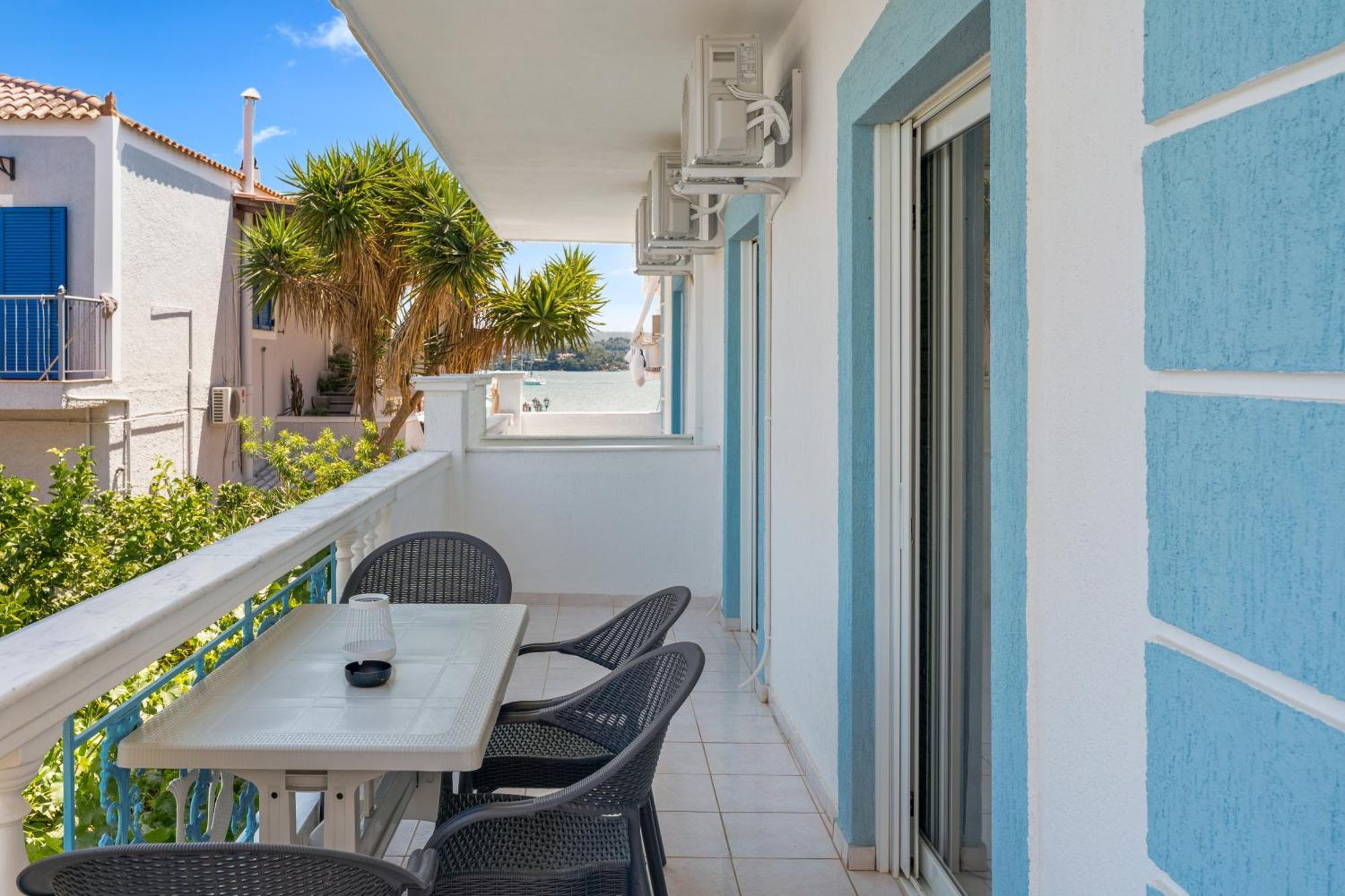 Casa Albastra Rooms & Suites Porto Heli Exterior foto