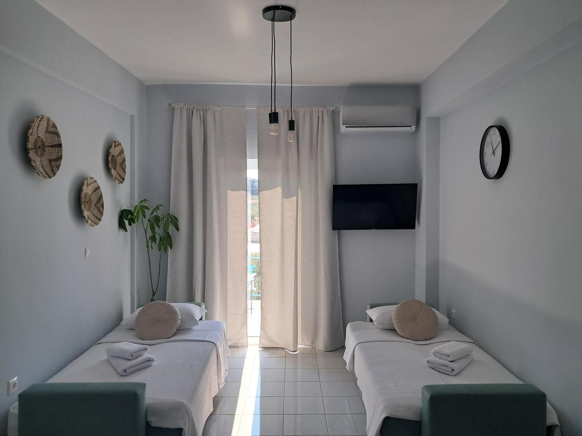 Casa Albastra Rooms & Suites Porto Heli Exterior foto